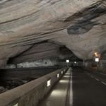 Tunnel et route Grotte du Mas d'Azil